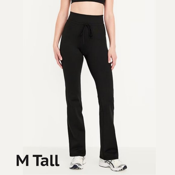 Old Navy Extra High-Waisted CloudComfy Flare Leggings Pants in Black (M TALL)NWT - Picture 1 of 12